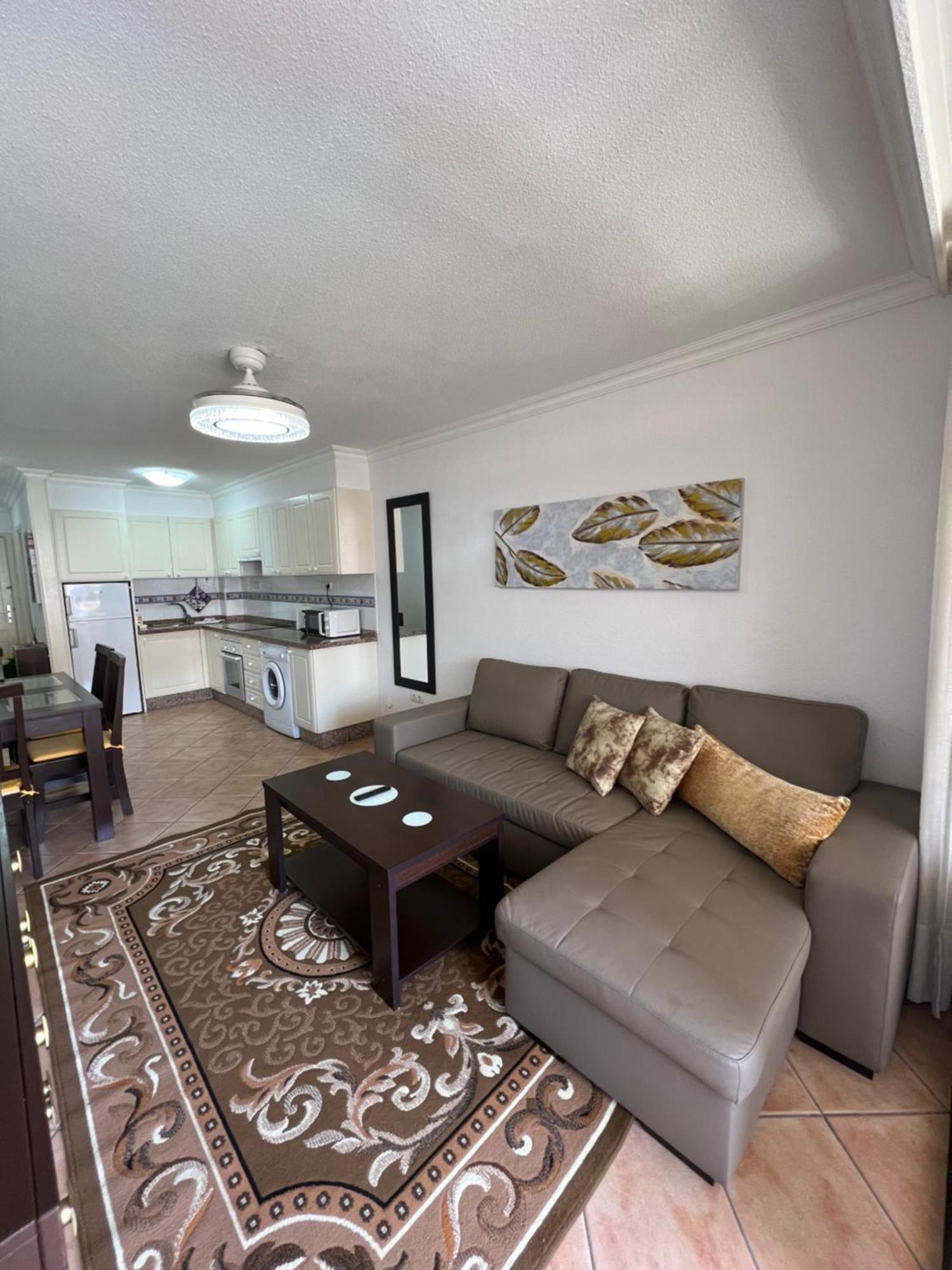 Apartment Center Los Cristianos Los Cristianos  Bagian luar foto